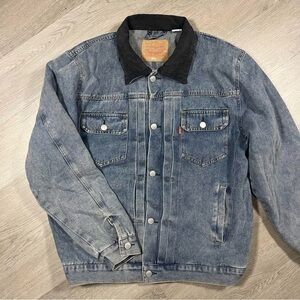 Stussy x Levi's Men's Blue Denim Trucker Jacket with Corduroy Collar